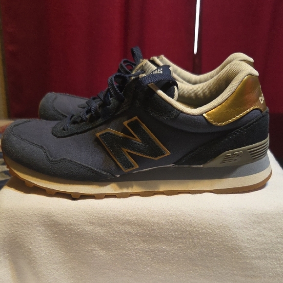 New Balance Men's Blue and White Sneakers - Picture 3 of 8